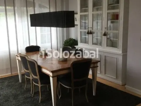 Casa en Avenida de La Rioja