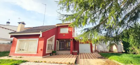Casa en calle de La Coruña