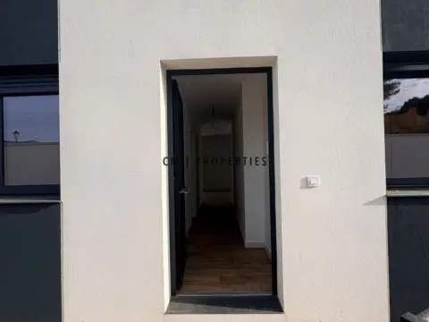 Casa adosada en Serra