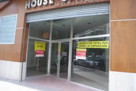 Local comercial en calle de Huesca
