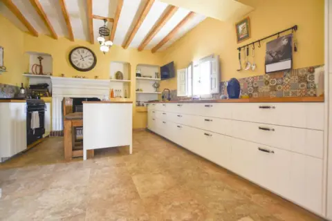 Chalet en Lubrín
