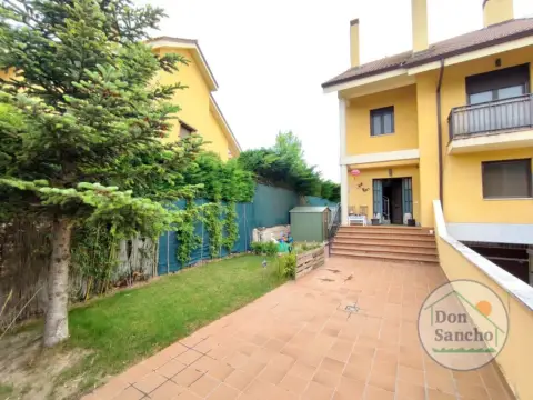 Casa adosada en Fuente Berrocal