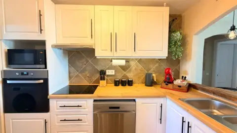 Apartamento en Urbanización El Hacho-La Duquesa Golf