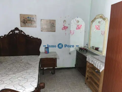Chalet en Almendralejo