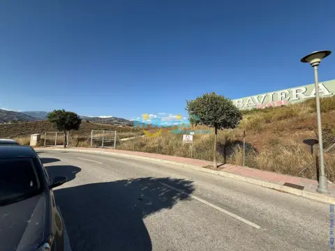 Terreno en , Campo de Golf, Puerto Marítimo, Zona Residencial, Urbanización, Cerca del Pueblo