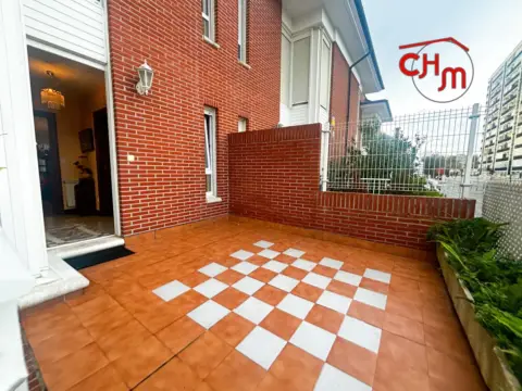 Casa en Avenida de los Derechos Humanos