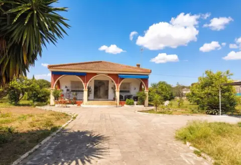 Chalet en Hinojos