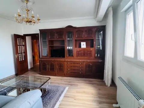 Piso en calle del Obispo Menéndez Luarca