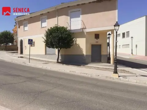 Local comercial en Almodovar del Rio