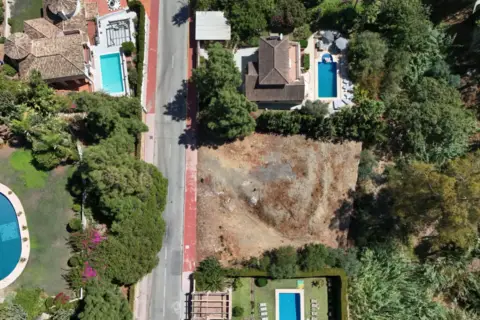 Terreno en Urbanización Cortijo