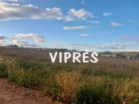 Finca rústica en 06814 Montealto