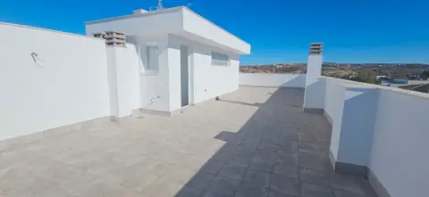 Casa en calle Hojalateros, 16