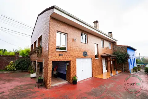 Casa en calle Camin de La Carbayera, nº 15