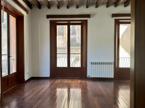Apartamento en Cort
