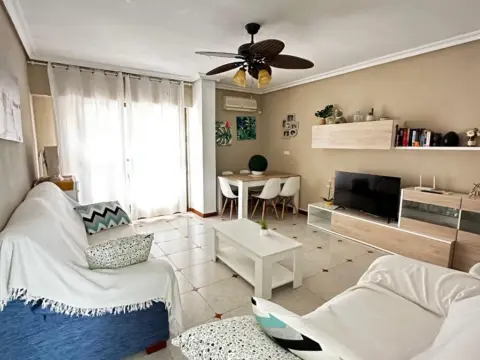 Ático en Playa de los Locos