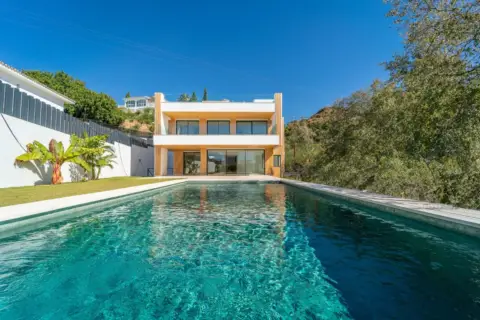 Chalet en calle Vitoria