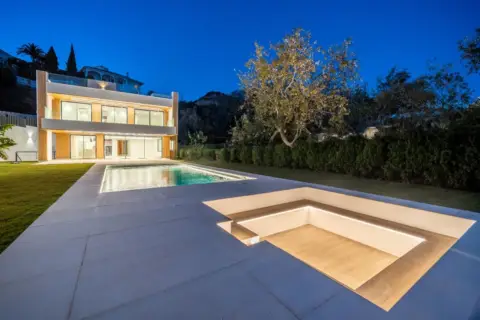 Chalet en calle Vitoria