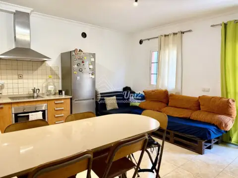 Edificio en El Tablero