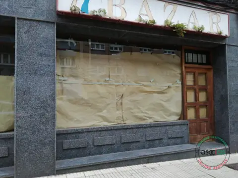 Local comercial en calle de Álava
