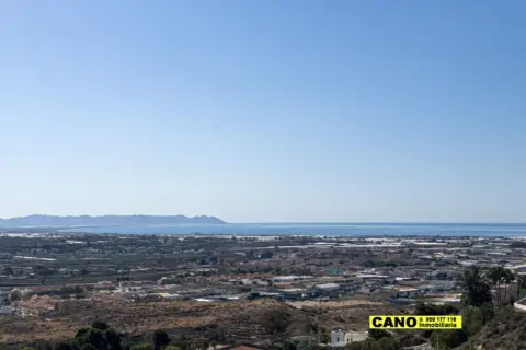 Chalet en Avenida de Las Alpujarras