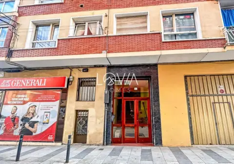 Piso en Travesía de Aro, 4
