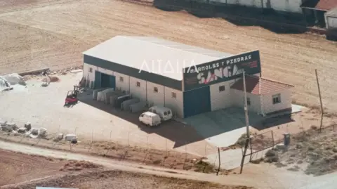 Nave industrial en calle Carretera Tres Juncos S/N