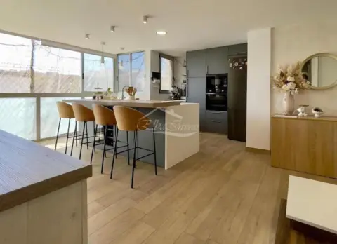 Piso en Rambla-Duggi-Los Hoteles