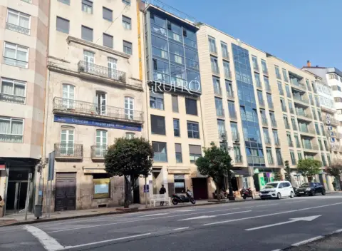 Piso en Avenida de García Barbón