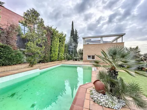 Casa en Carrer de Charles Darwin