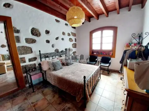 Finca rústica en Tajaste