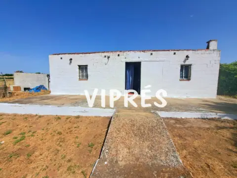 Finca rústica en 06807 Sjuan-Auxil