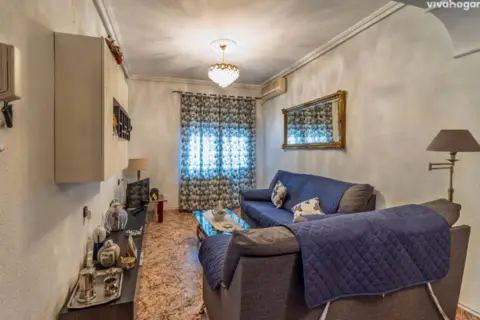 Chalet en calle del Doctor Gonzalo Bravo, 5