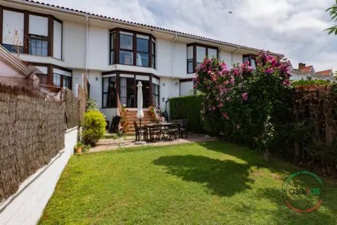 House in Siero, Urbanización La Fresneda, La Fresnera