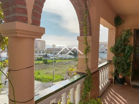 Finca rústica en , Zona de Playa, Cerca del Mar, en El Campo, Cerca del Pueblo