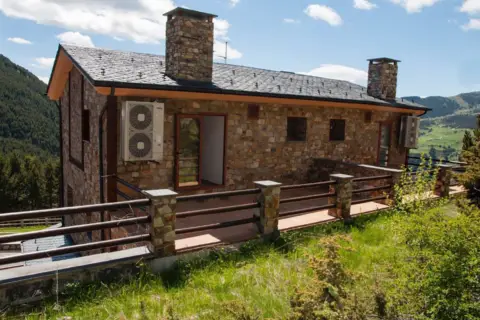 3-bedroom townhouse for sale in Canillo · 5 of 16