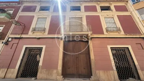Casa en Carrer de Turis