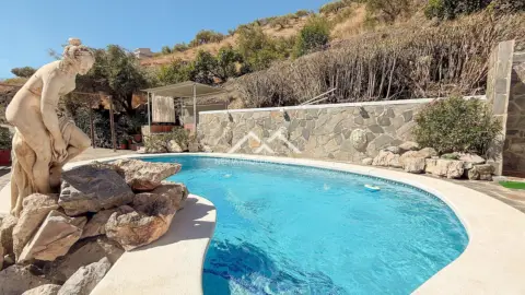 Casa en , Cerca del Mar, en El Campo, Cerca del Pueblo