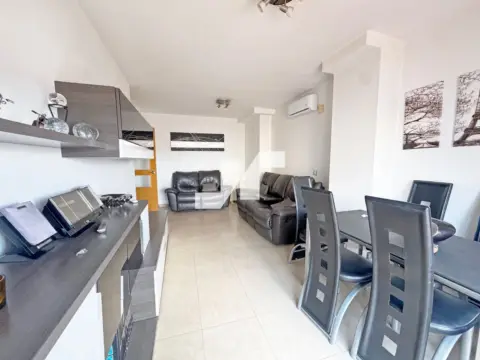 Ático en calle del Dos de Mayo