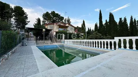 Casa unifamiliar en Carrer de Altury