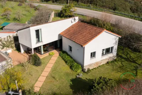 Casa en calle Antigua Carretera de Pinzales
