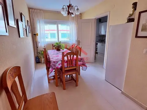 Apartamento en Urb. Ply. Marina, Zona Residencial, Pueblo