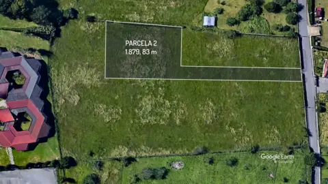 Terreno en Granda-Tiñana-Hevia