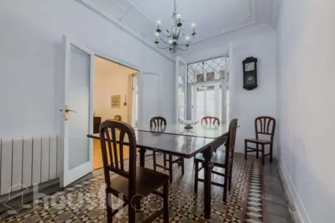 Piso en Carrer de Sant Pere Més Alt, nº .