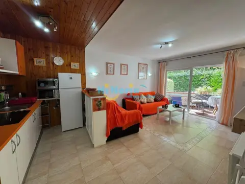 Apartamento en Torrecilla, 1A.Línea de Playa, en El Centro