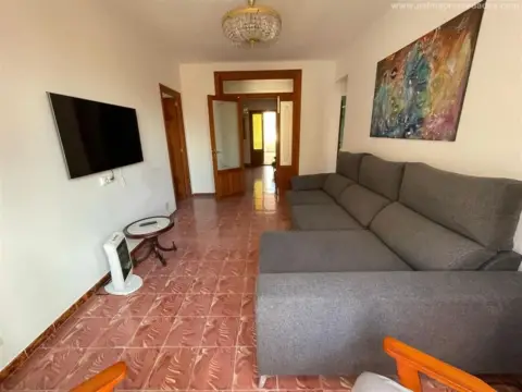 Piso en Muro