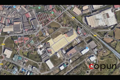 Nave industrial en calle Celso Álvarez Martínez, 285