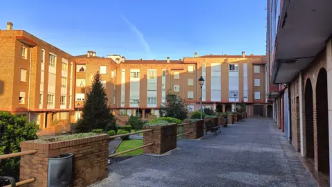 Piso en calle de Navarra, 16