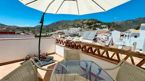 Casa unifamiliar en calle Cervantes, en El Centro