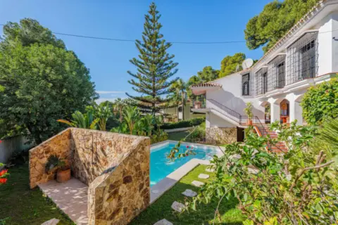 Casa en Pinares de San Antón
