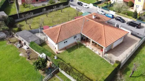 Casa en Los Corrales de Buelna